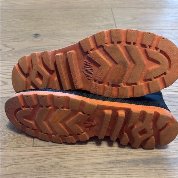 Palladium City Tech Boots Black/Orange Men's size 10.5 - Picture 8 of 11